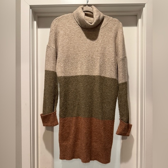 RACHEL ZOE Colorblock Turtleneck Sweater Dress Size S Cozy Soft Loose and Boxy - Picture 1 of 11